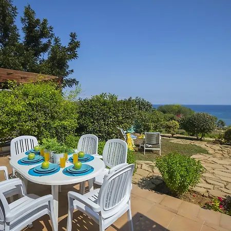 Sirina Lina Beachfront 3*
